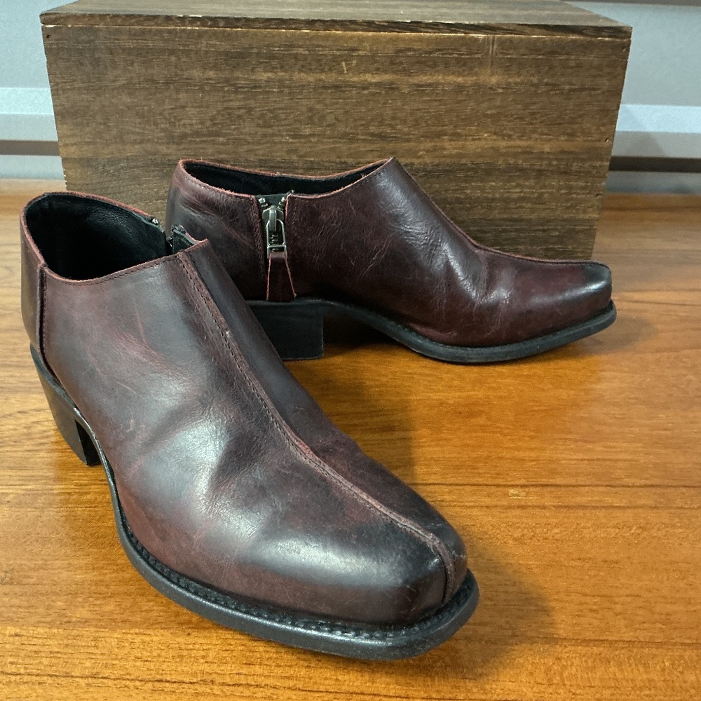 Sonora Women Quinn Burgundy Leather Western Zip Ankle Boot Size 8